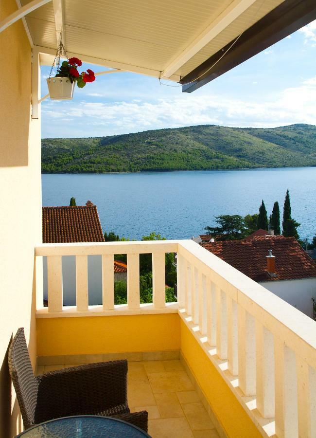 Apartment Punta Seget Vranjica Exterior foto